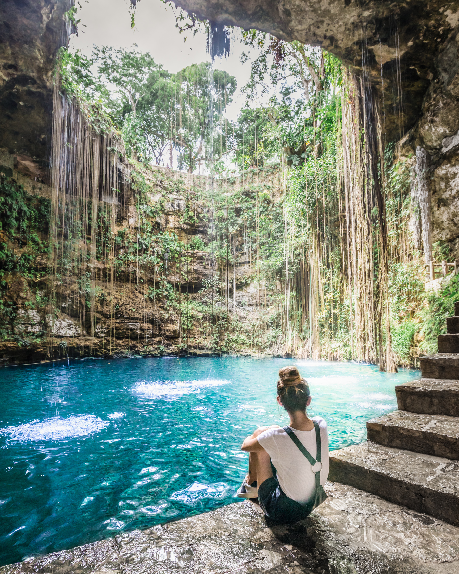 chichen itza cenote ik kil // jessicawang.com