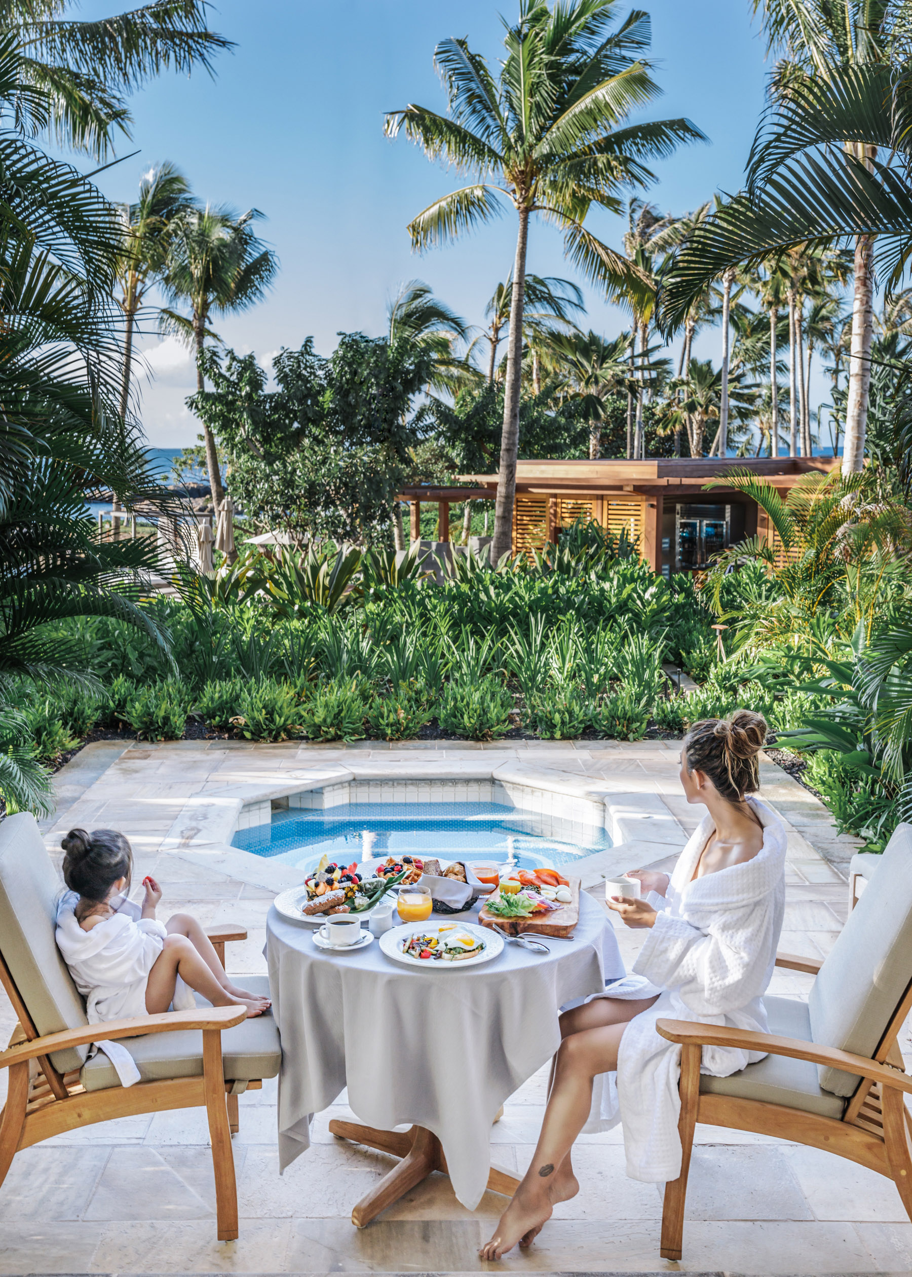 Four Seasons Resort in Hualalai, Luxury Travel with Kids in Hawaii // NotJessFashion.com