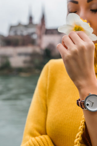 Design Genius and the Dot that Changed the Face of Time, Movado