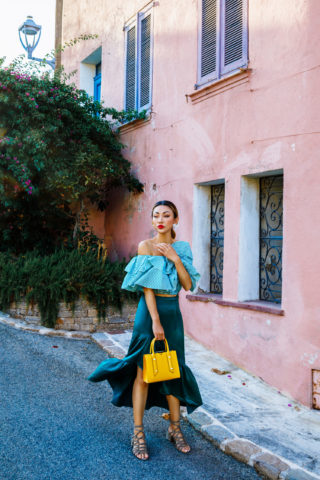 HOW TO STYLE GREEN INTO YOUR FALL WARDROBE