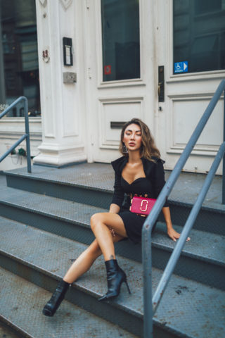 HOW TO STYLE FANNY PACKS LIKE A FASHION IT-GIRL