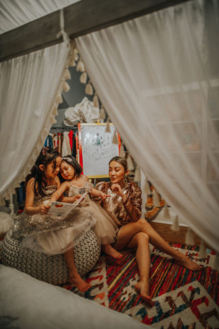 10 HOLIDAY GIFT IDEAS FOR KIDS OF ALL AGES