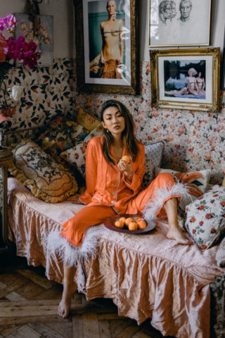 COMFY LOUNGEWEAR SETS TO WEAR WHILE YOU WORK FROM HOME