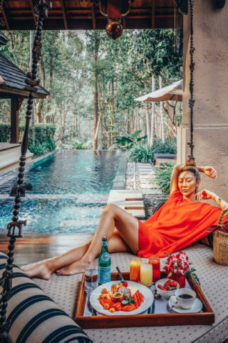 12 BEST TRAVEL ACCESSORIES I ALWAYS PACK