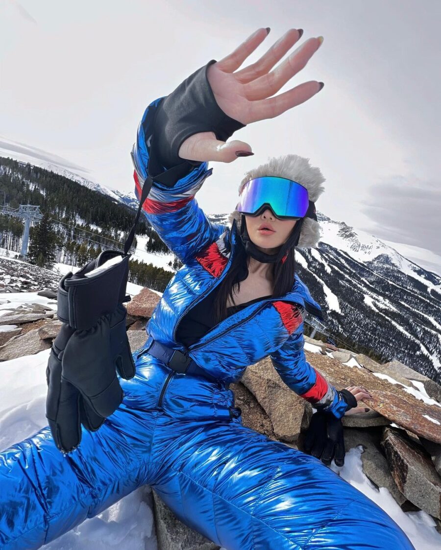 Jessica Wang wearing the ski chic style trend in a perfect moment ski suit // Jessica Wang - JessicaWang.com